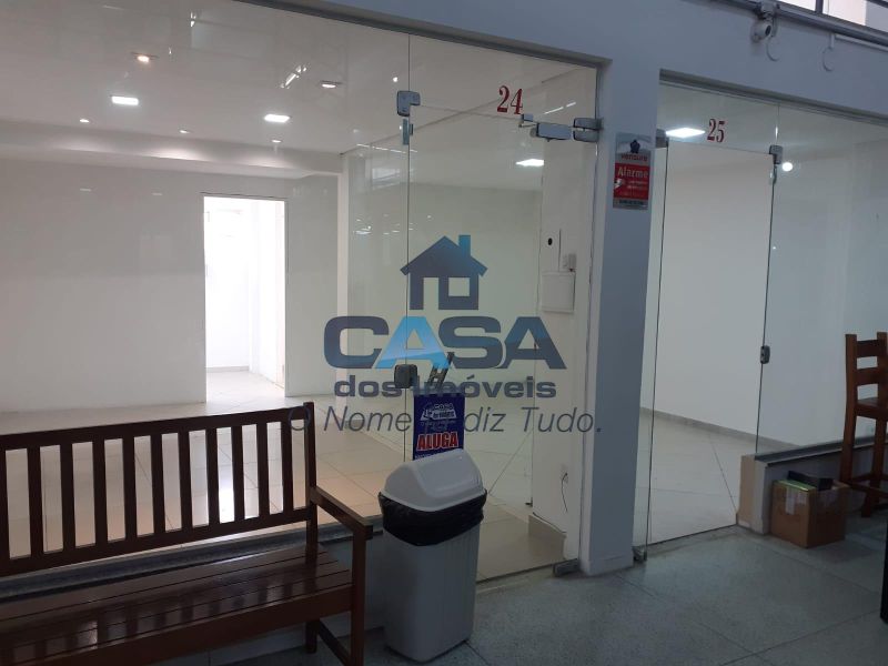 Lojas 24/25 · Térreo