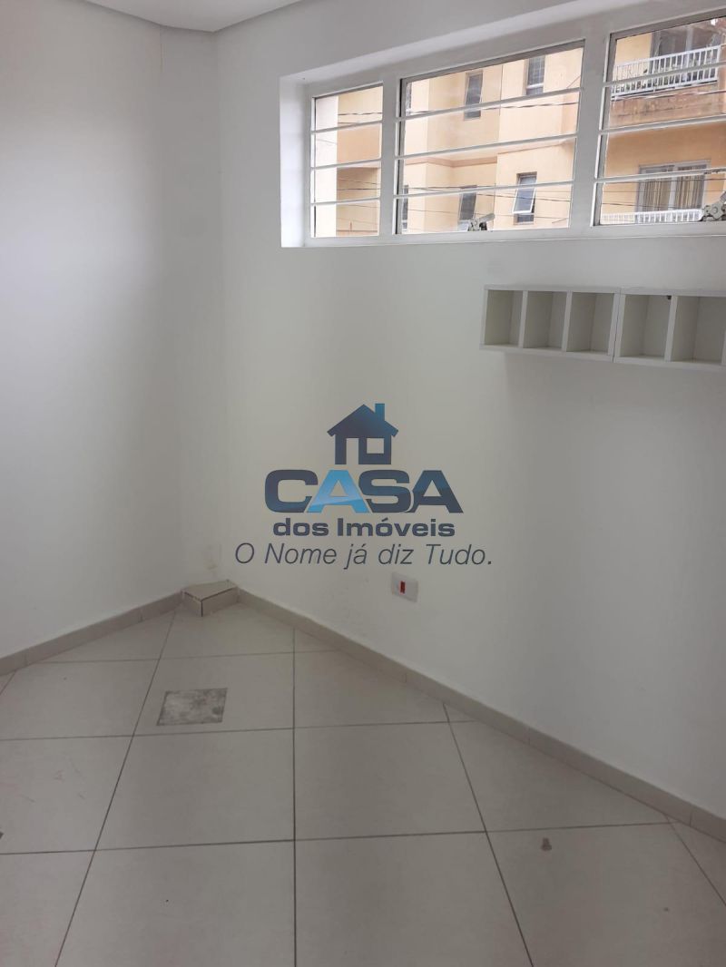 Lojas 24/25 – Galeria Raposão — foto 3
