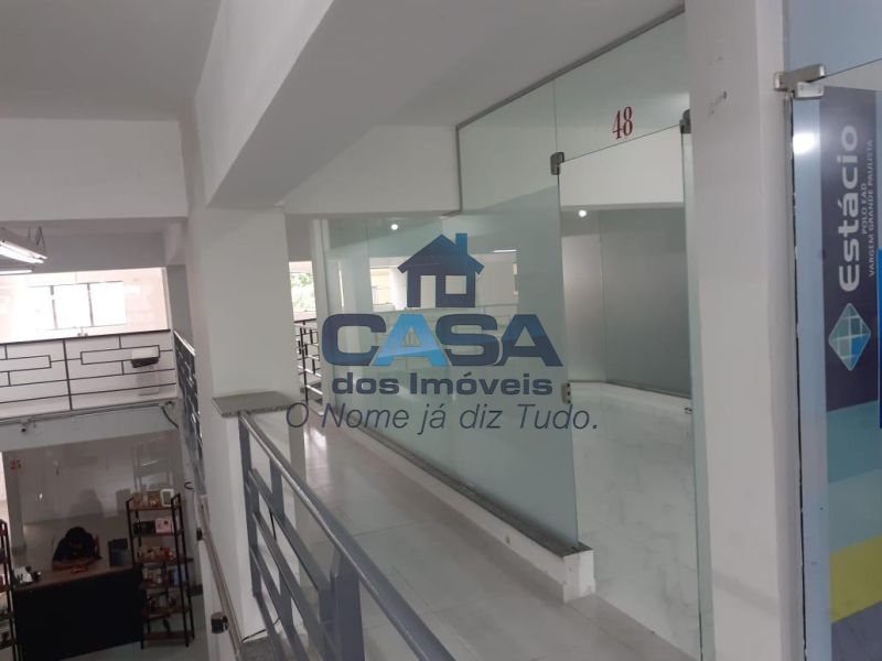 Loja 48 · 1º andar