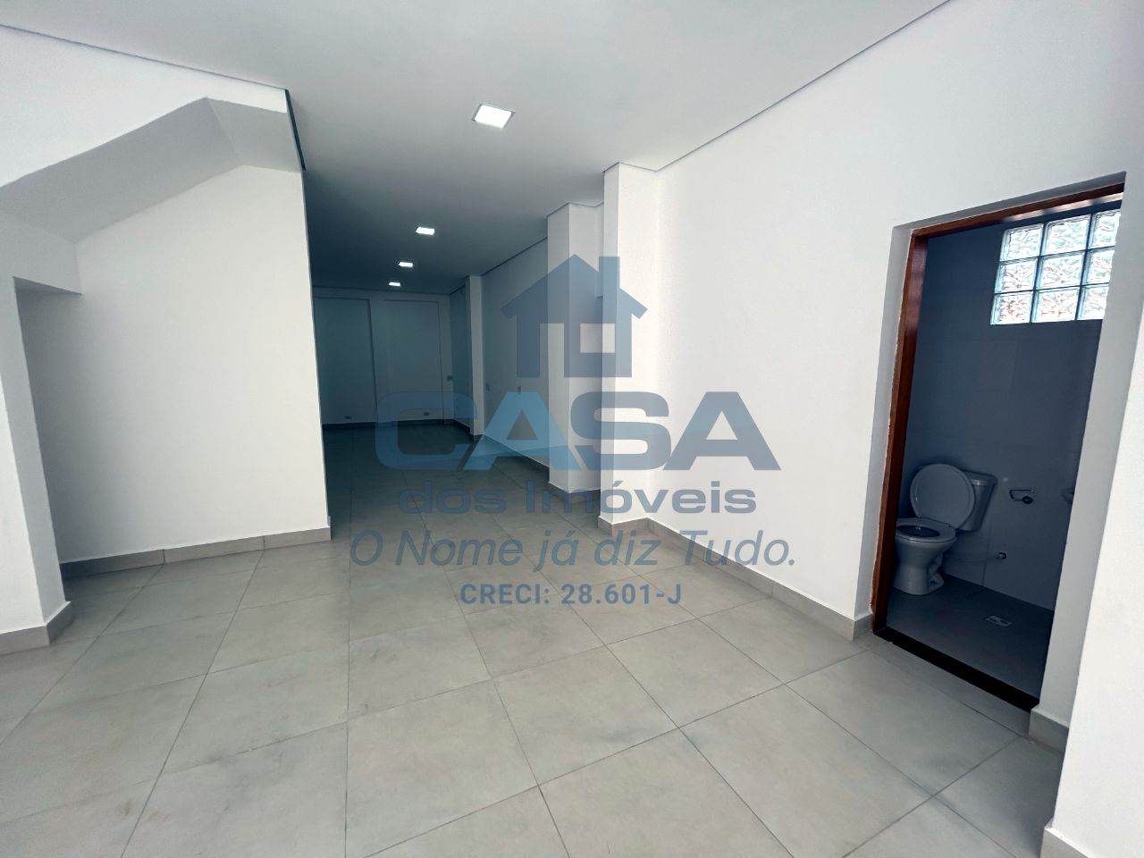 Salão Comercial de Esquina — foto 4