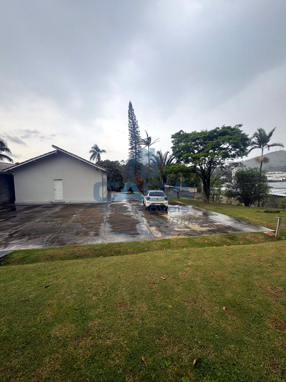 Comercial em Jardim Carambeí, São Roque - Foto 2