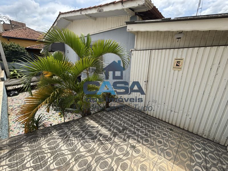 Ampla Casa Térrea na Avenida São Roque. — foto 4